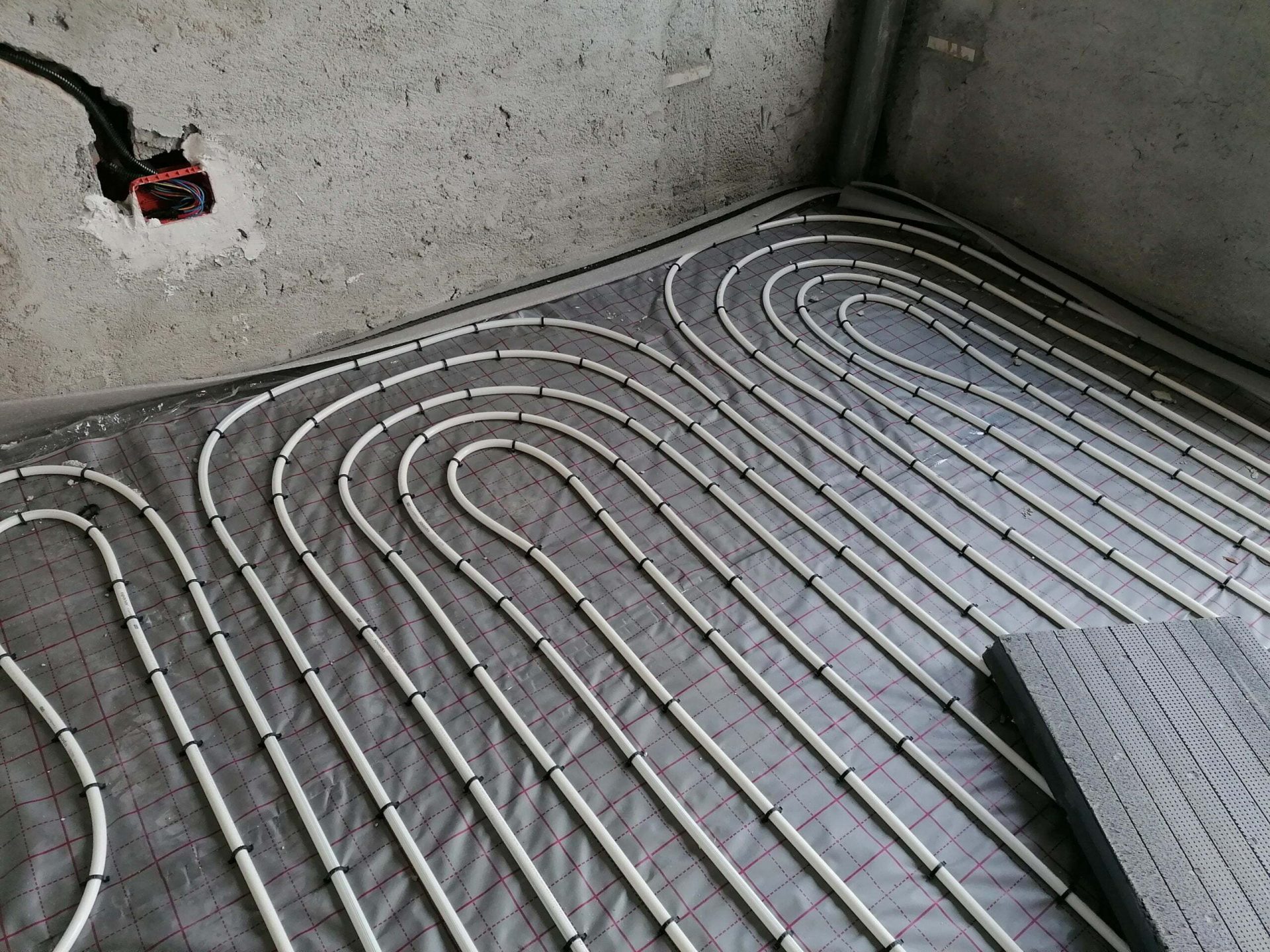 cand motam parchetul peste incalzirea in pardoseala